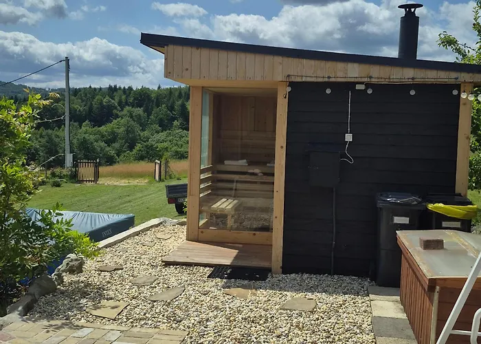 Drewniany Z Sauna Дом отдыха *