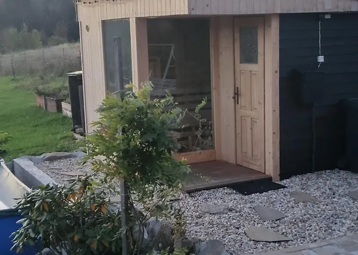 Drewniany Z Sauna Дом отдыха Bienkowka